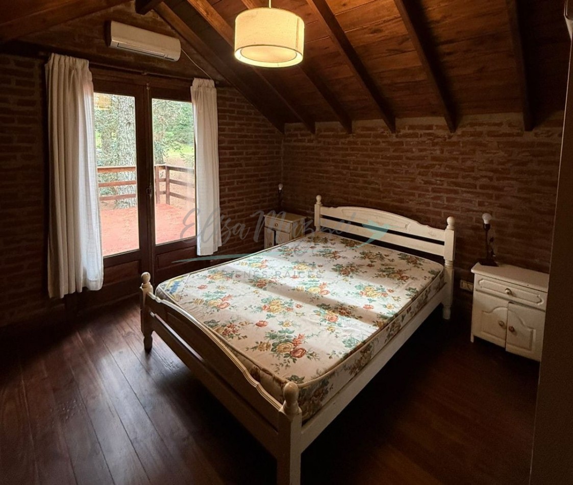 CASA EN VENTA - MAR DE LAS PAMPAS