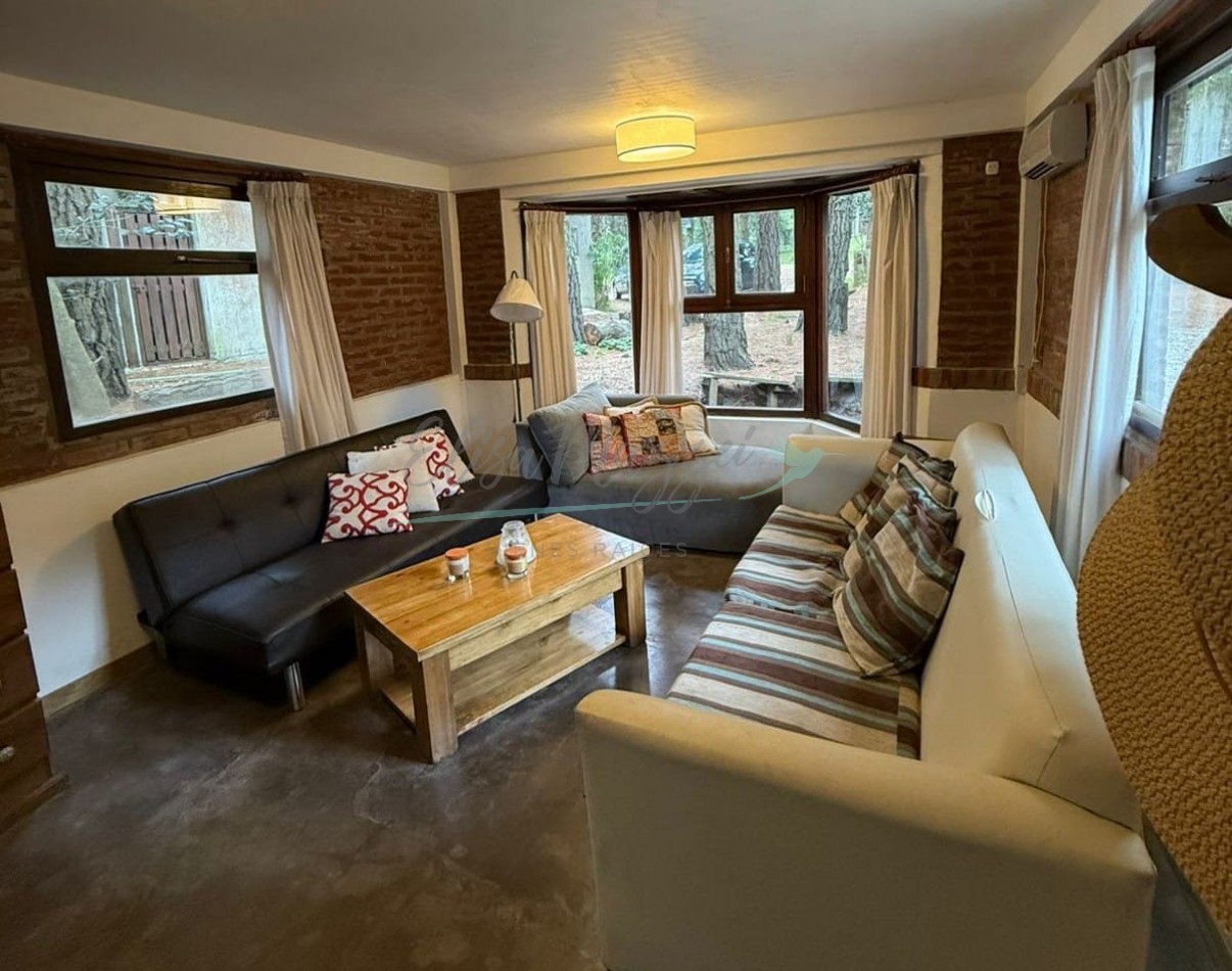 CASA EN VENTA - MAR DE LAS PAMPAS