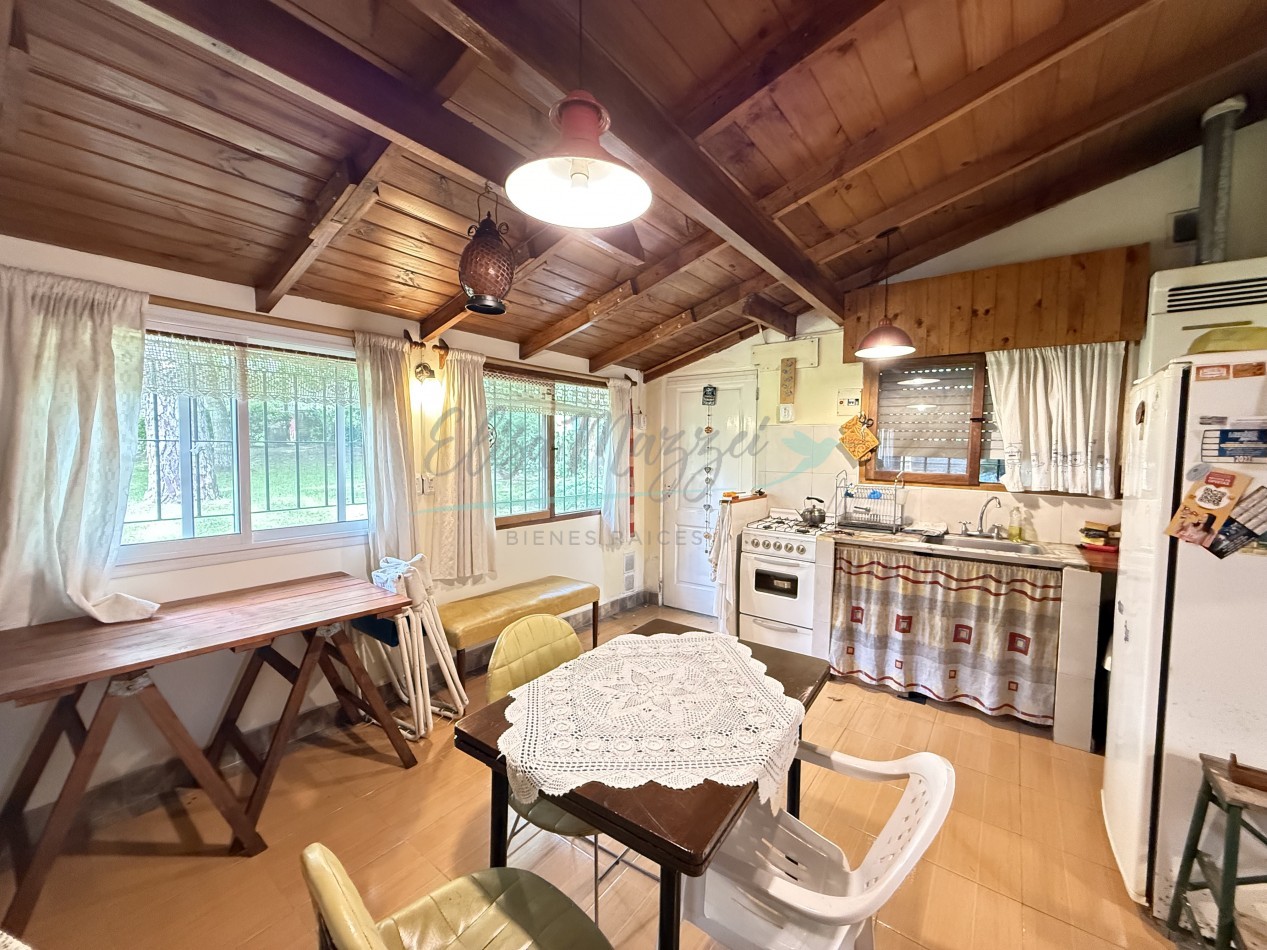 CASA EN VENTA - VALERIA DEL MAR - PINAMAR 