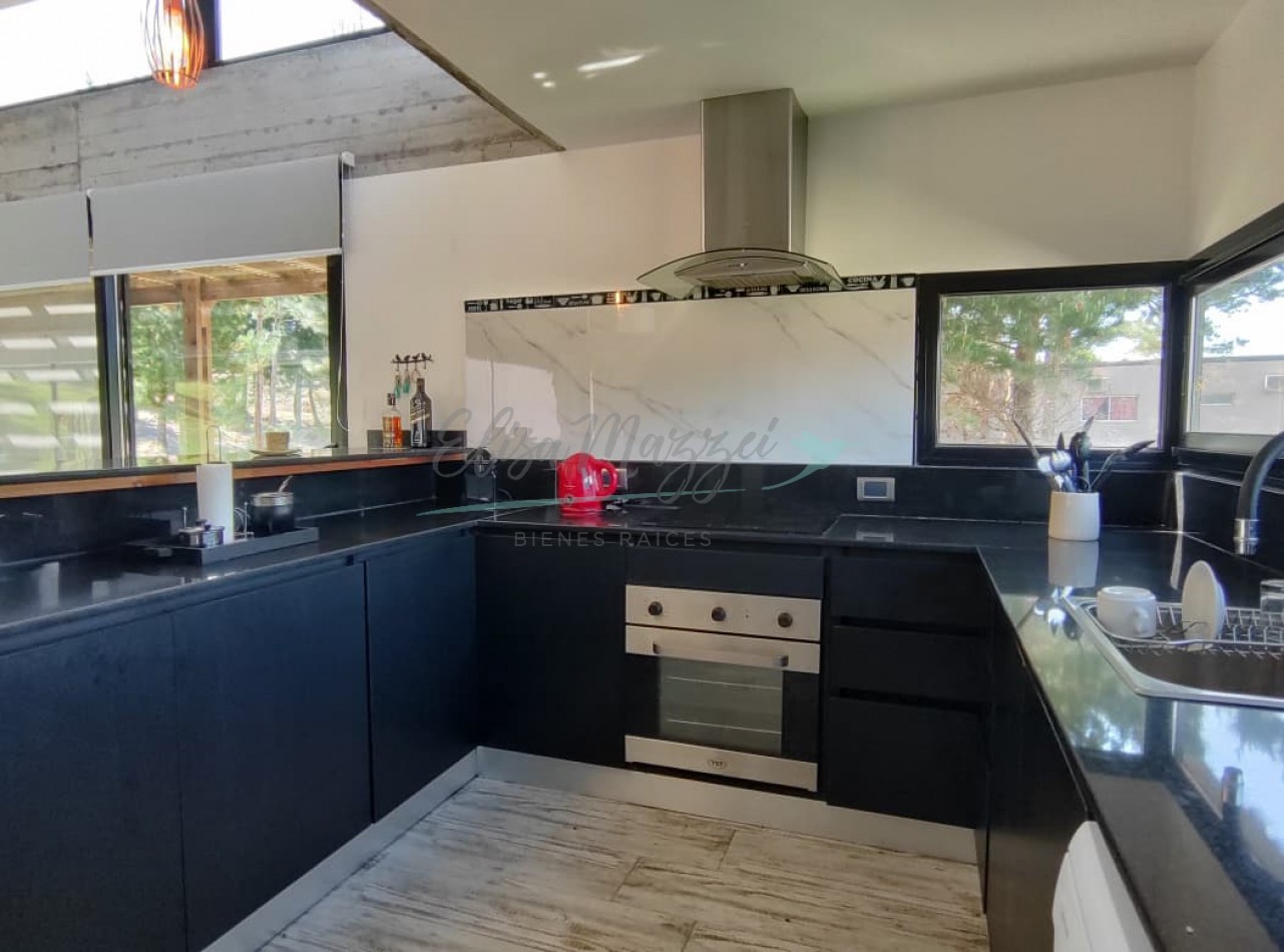 CASA EN VENTA - COSTA ESMERALDA 