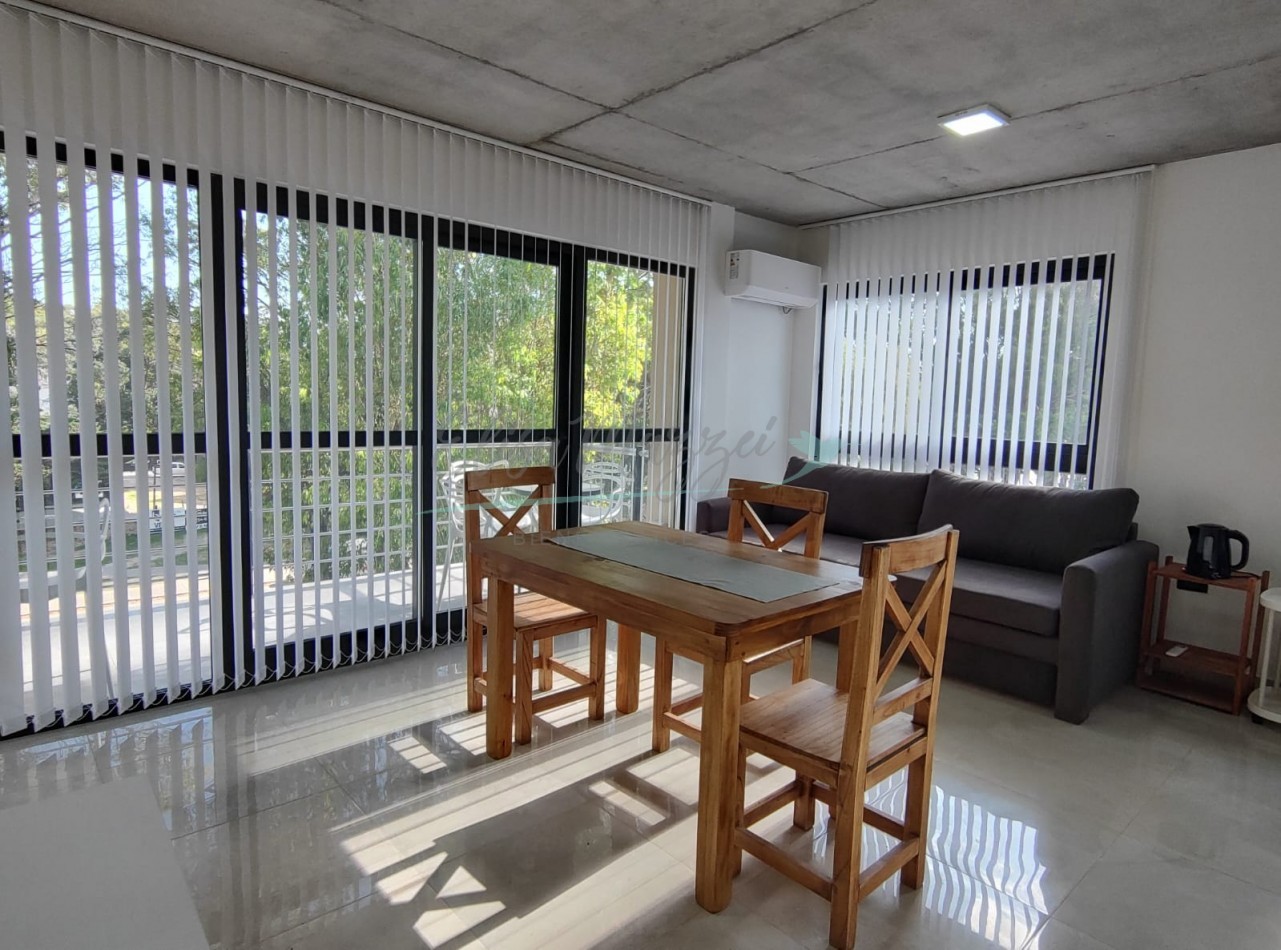 DEPARTAMENTO DOS AMBIENTES EN VENTA - PINAMAR CENTRO