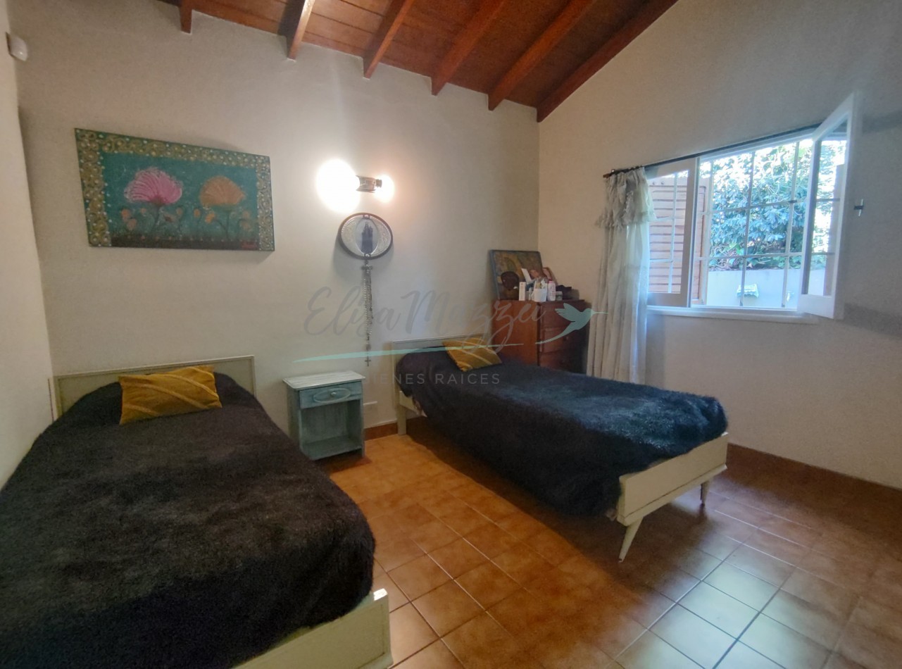 CASA EN VENTA - PINAMAR