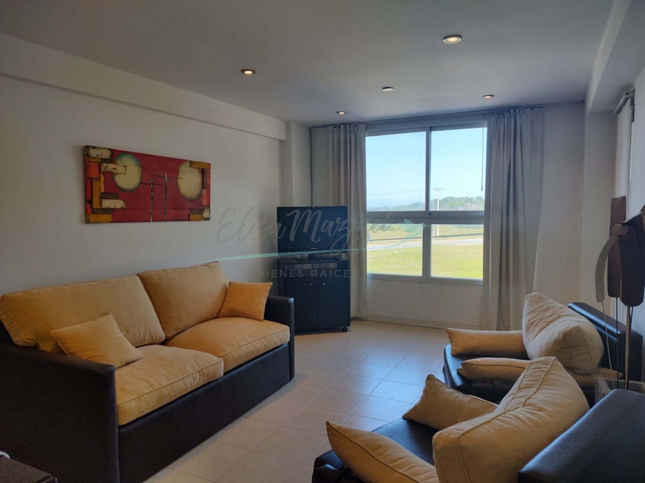DEPARTAMENTO DOS AMBIENTES - EN VENTA - A METROS DEL MAR - PINAMAR