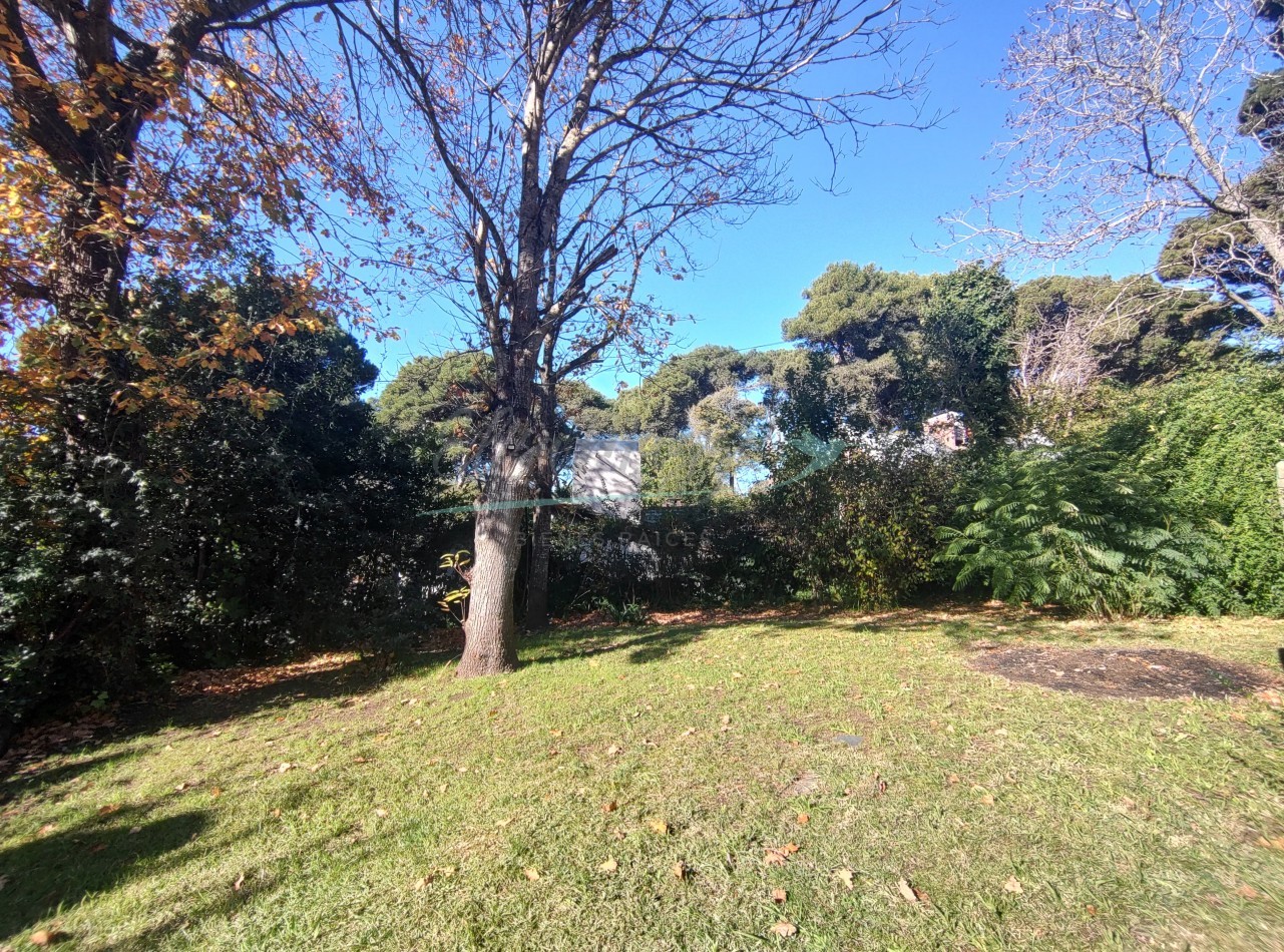 CASA EN VENTA - PINAMAR