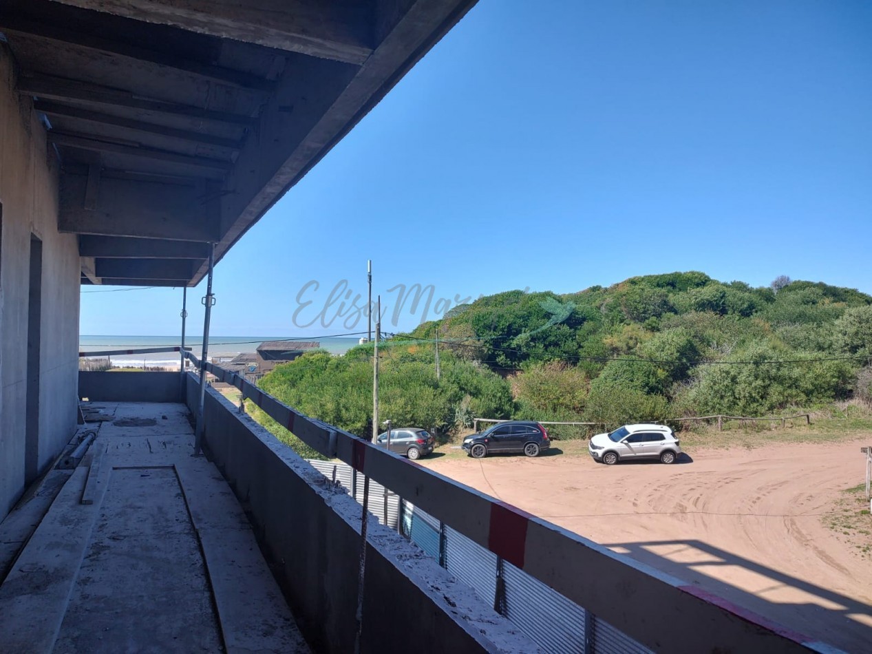 DEPARTAMENTO EN VENTA FRENTE AL MAR - MAR DE OSTENDE - PINAMAR