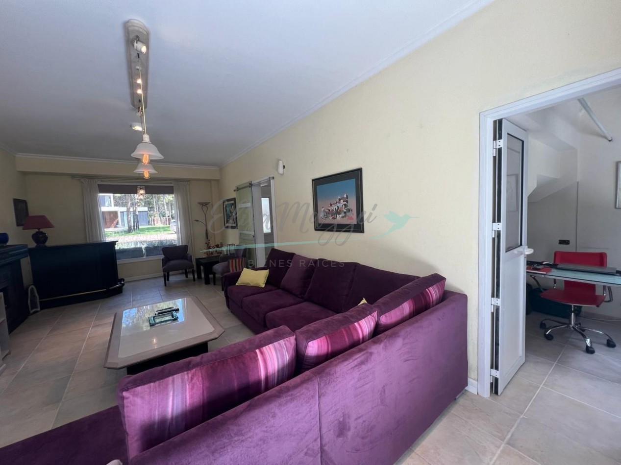 CASA EN VENTA - LA HERRADURA - PINAMAR