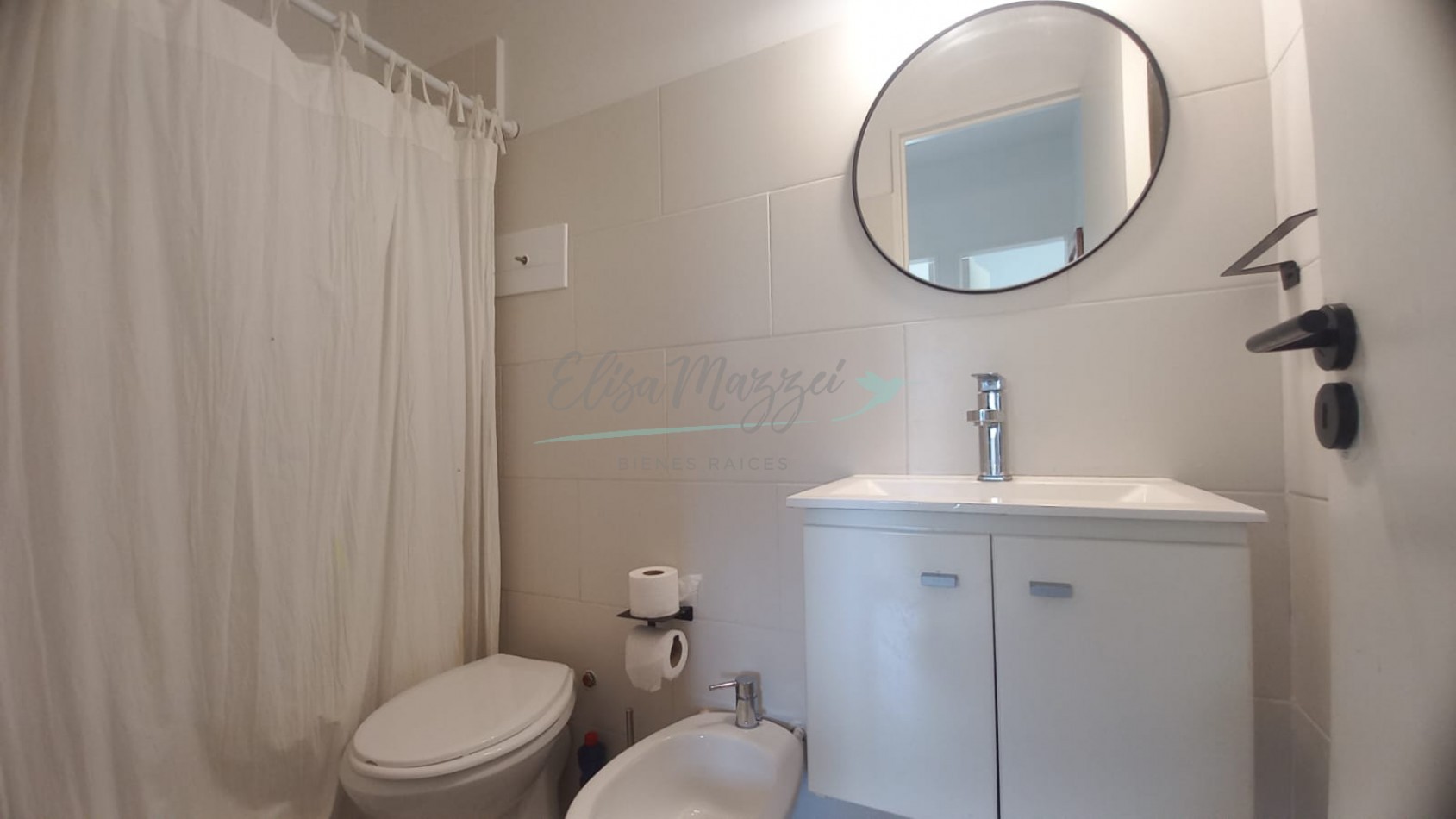 DEPARTAMENTO TIPO DUPLEX EN VENTA - CUATRO AMBIENTES - VALERIA DEL MAR