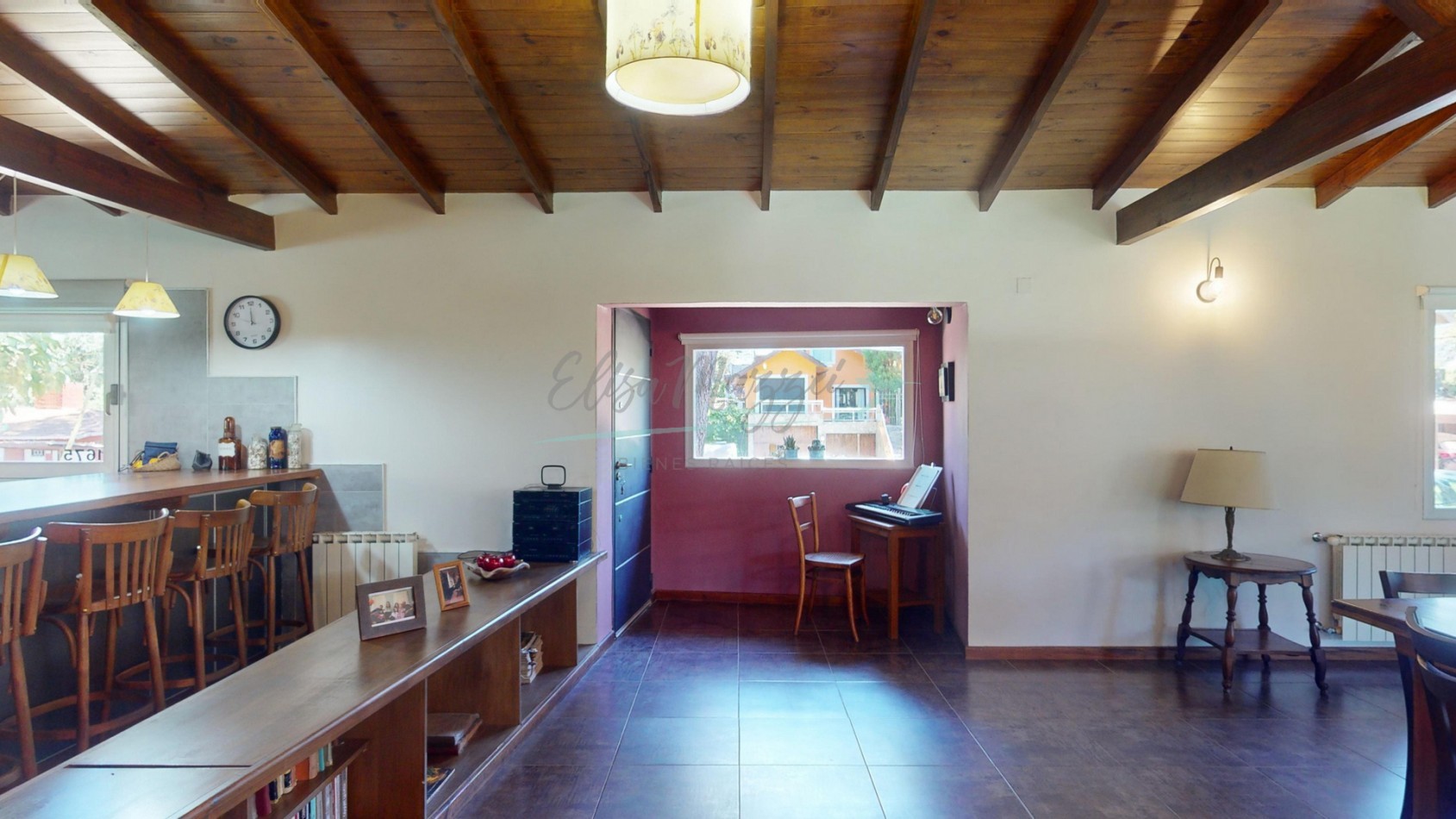 CASA EN VENTA - PINAMAR