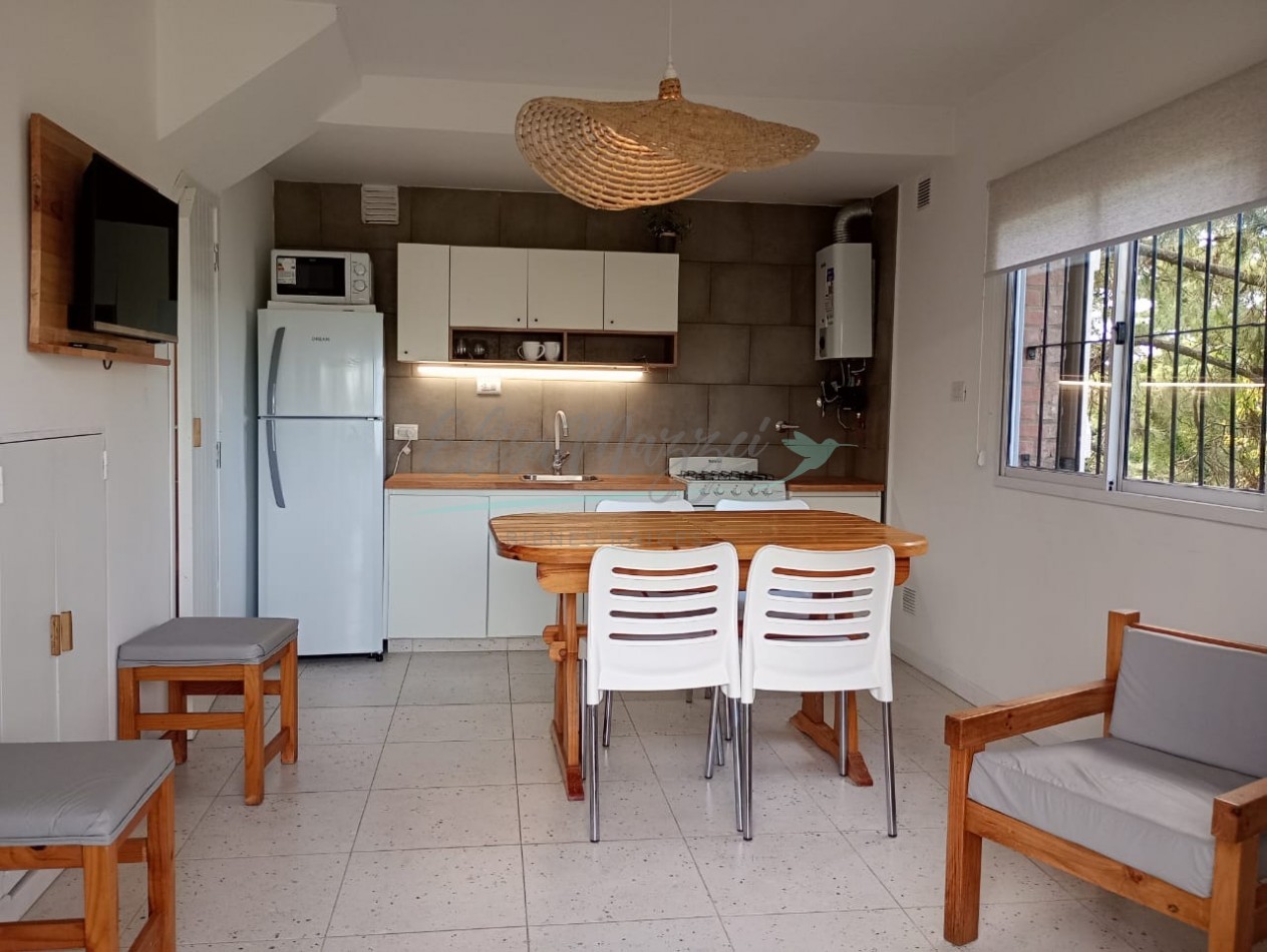 DEPARTAMENTO TIPO DUPLEX EN VENTA - CUATRO AMBIENTES - VALERIA DEL MAR
