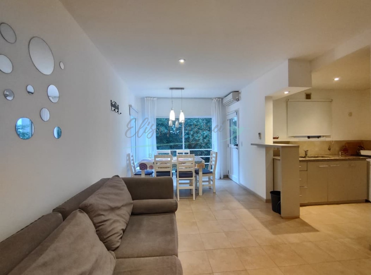 DEPARTAMENTO TRES AMBIENTES A METROS DEL MAR - EN VENTA - PINAMAR