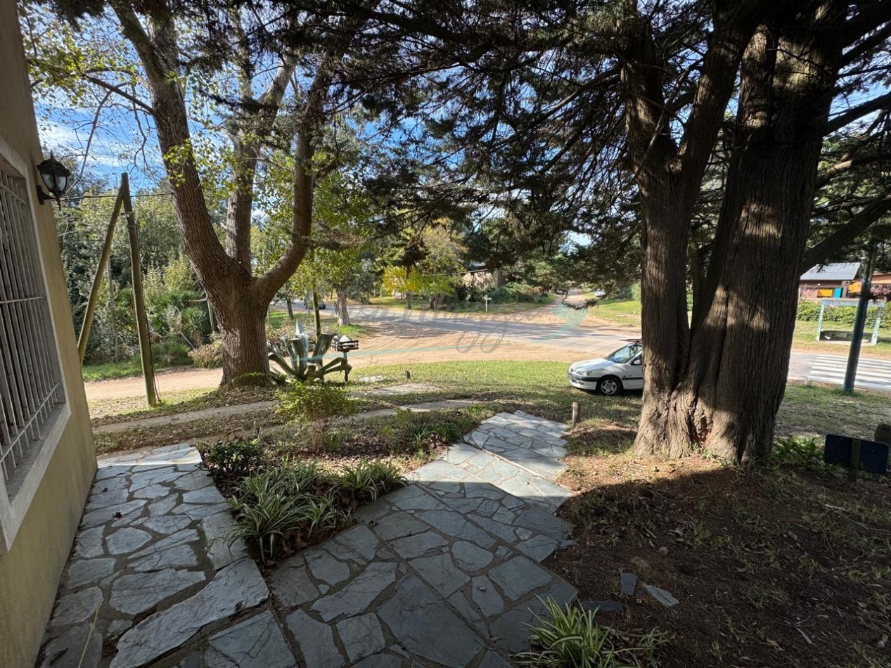 CASA EN VENTA - OSTENDE - PINAMAR 