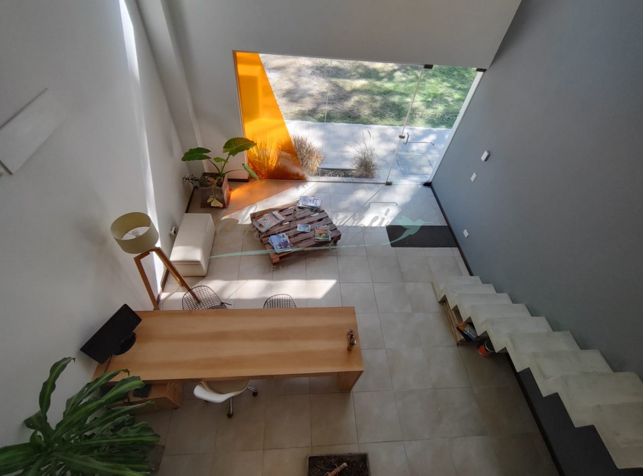 LOCAL EN ALQUILER - PINAMAR CENTRO