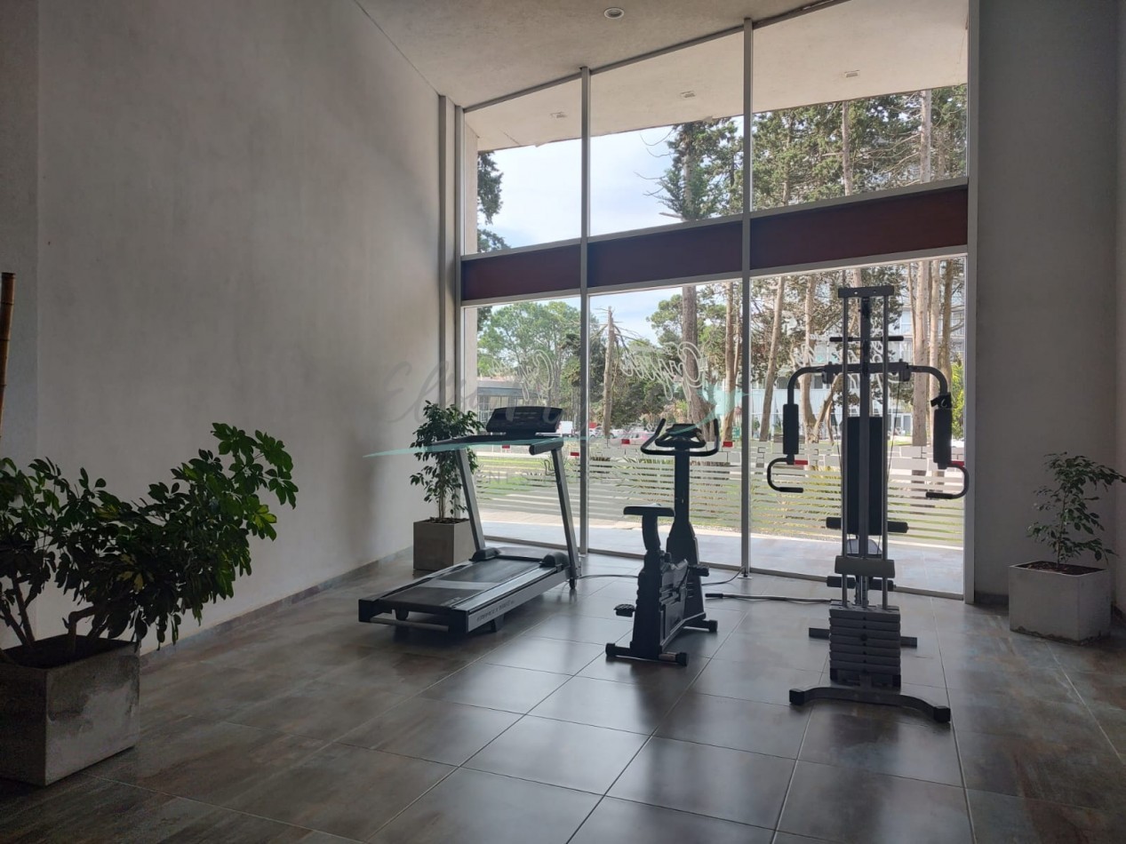 DEPARTAMENTO EN ALQUILER ANUAL - PINAMAR