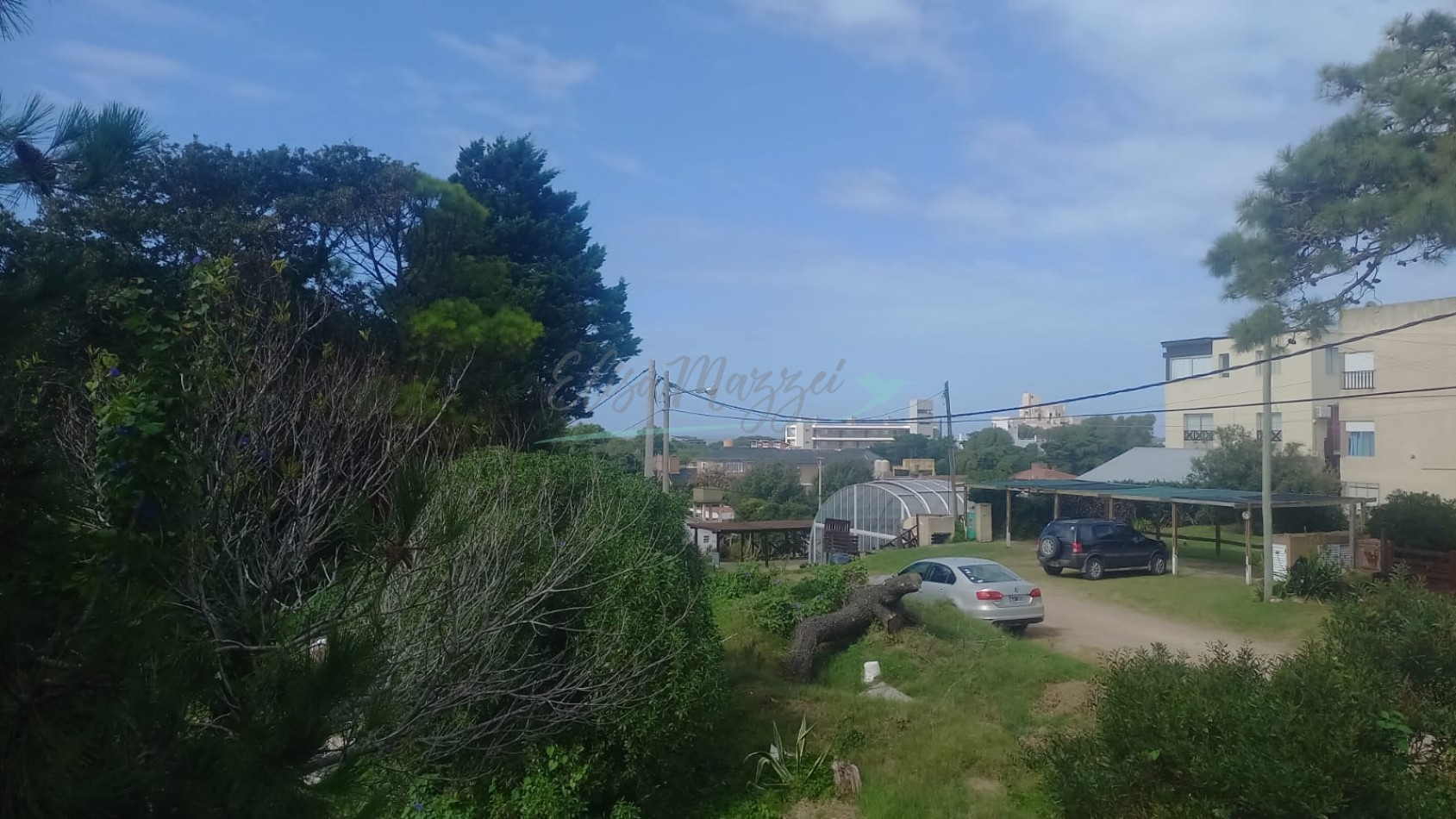 DEPARTAMENTO TIPO DUPLEX EN VENTA - CUATRO AMBIENTES - VALERIA DEL MAR