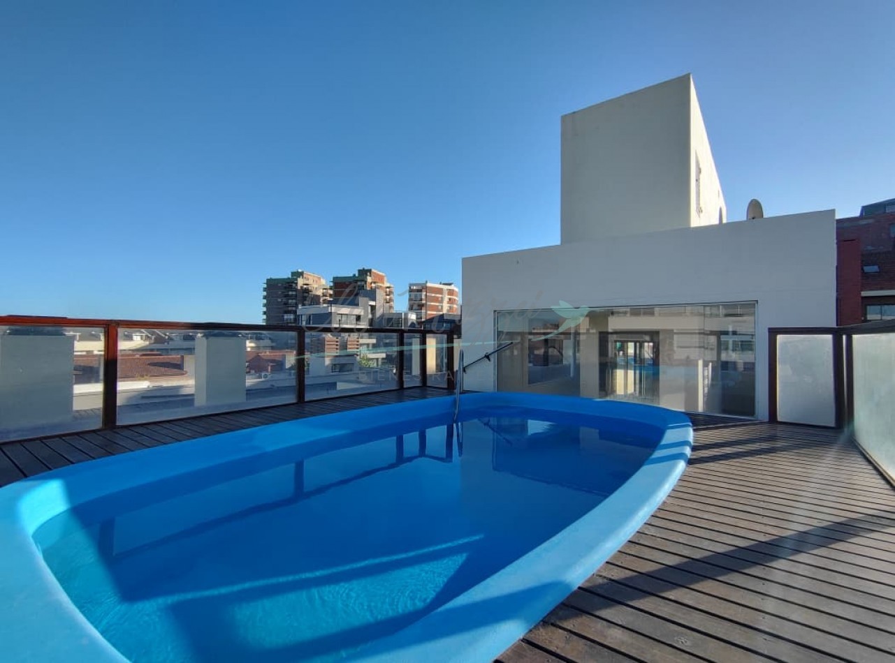 DEPARTAMENTO TRES AMBIENTES A METROS DEL MAR - EN VENTA - PINAMAR
