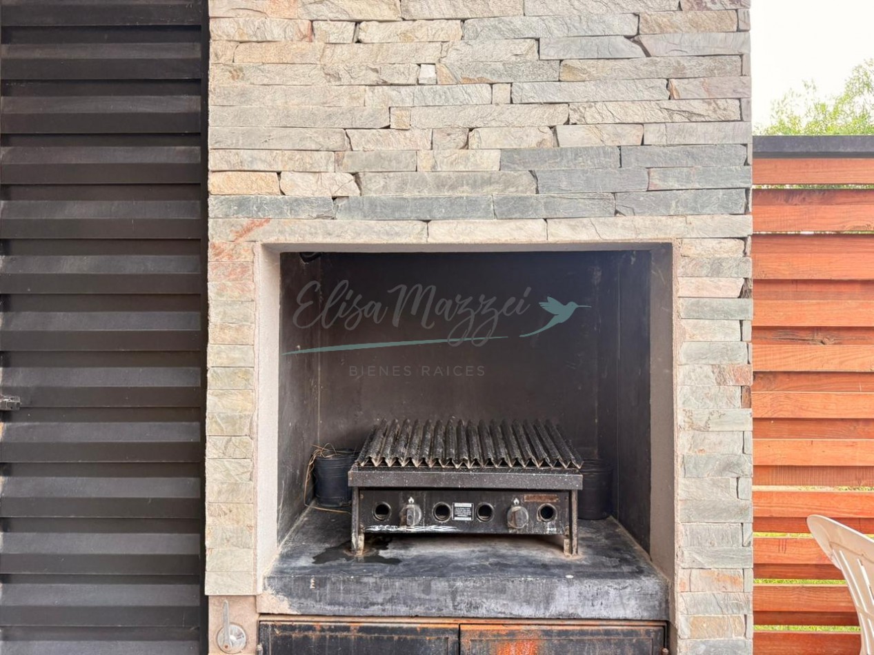 DEPARTAMENTO EN ALQUILER - PINAMAR 