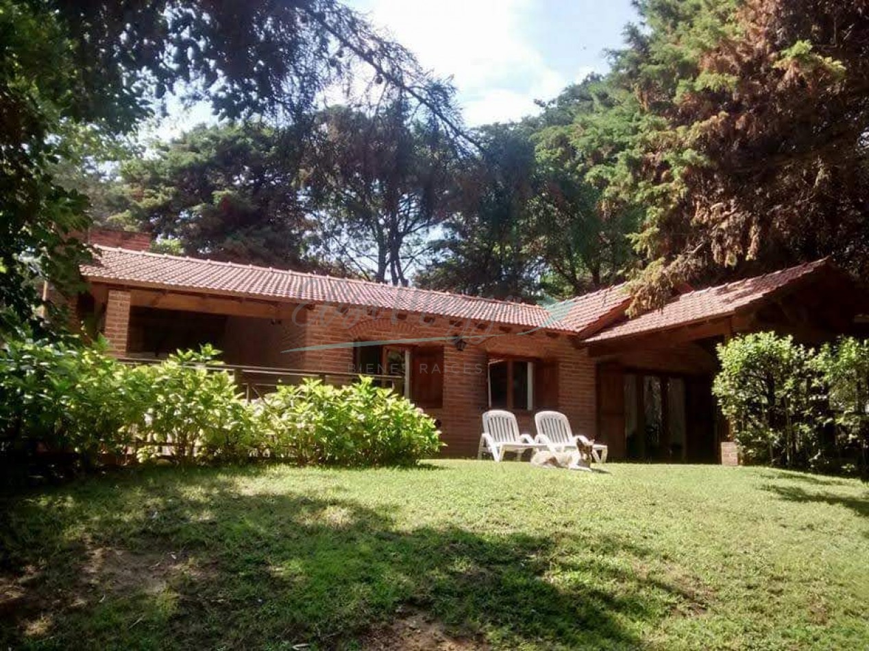 CASA EN ALQUILER ANUAL - PINAMAR