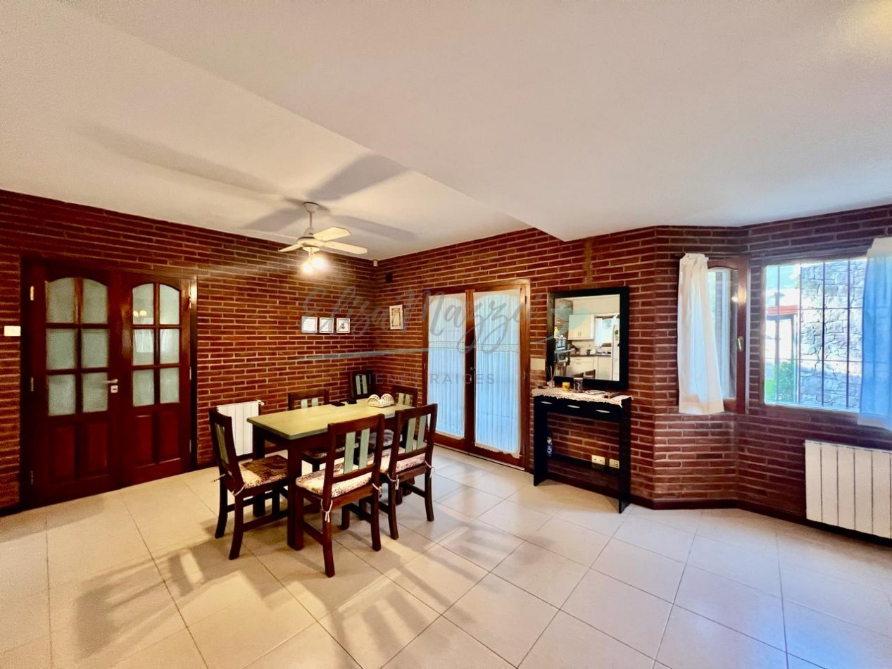 CASA EN VENTA - PINAMAR