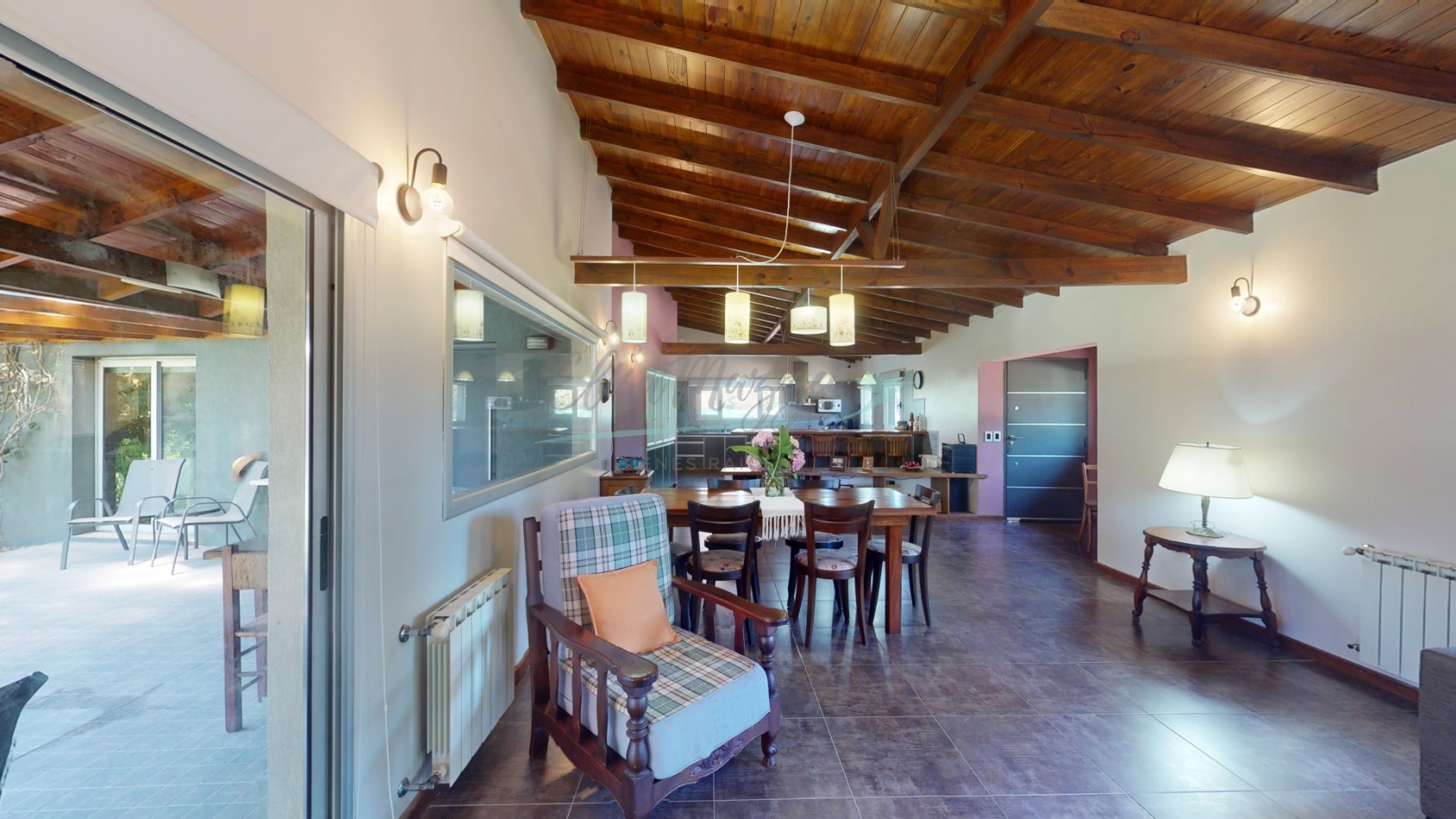 CASA EN VENTA - PINAMAR