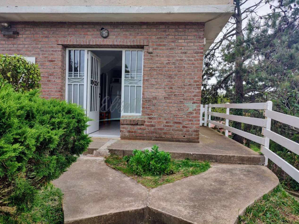 DEPARTAMENTO TIPO DUPLEX EN VENTA - CUATRO AMBIENTES - VALERIA DEL MAR