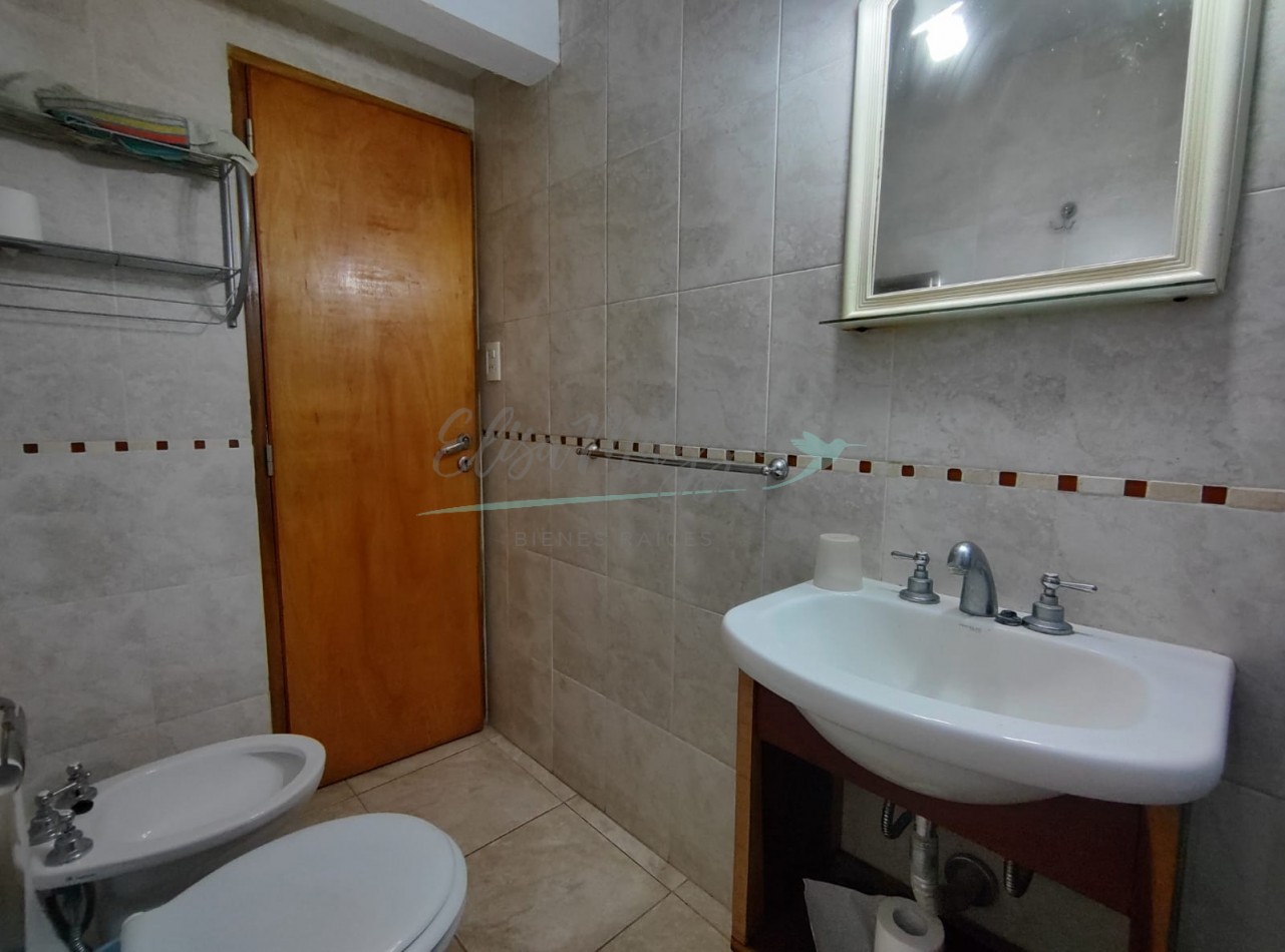 CASA EN VENTA - OSTENDE - PINAMAR 