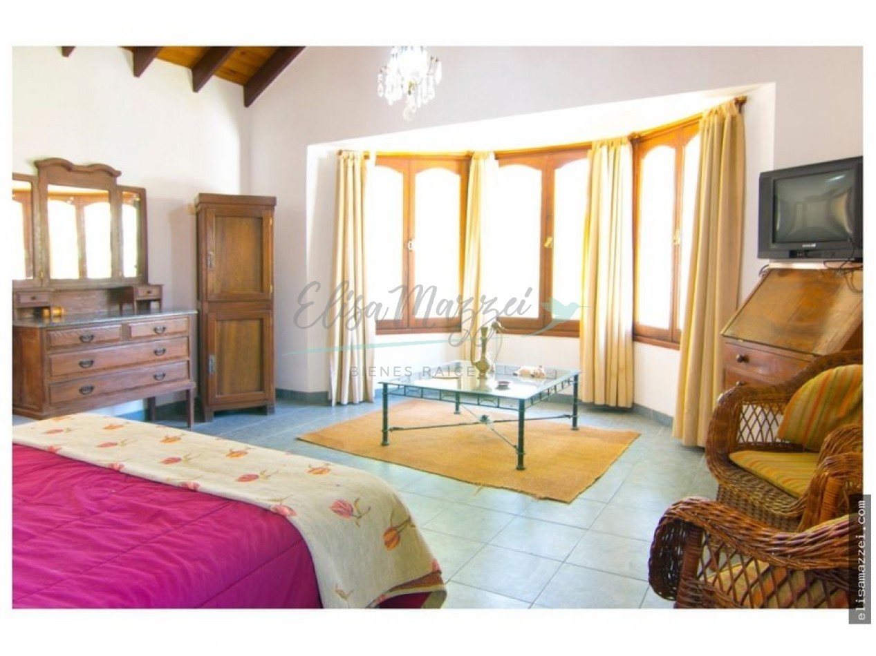 CASA EN VENTA - PINAMAR