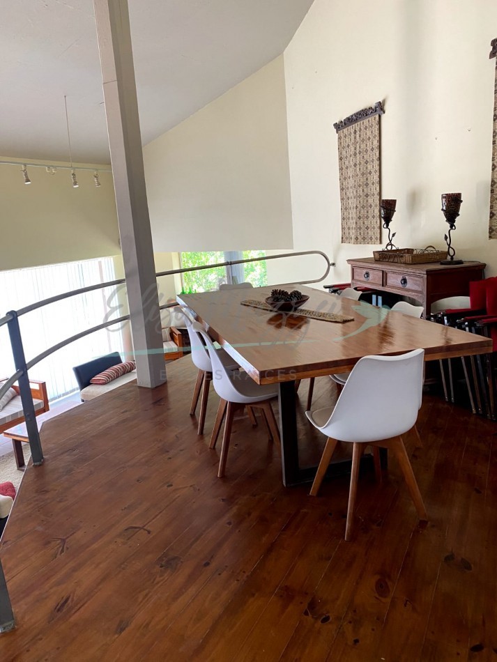 CASA EN VENTA - PINAMAR