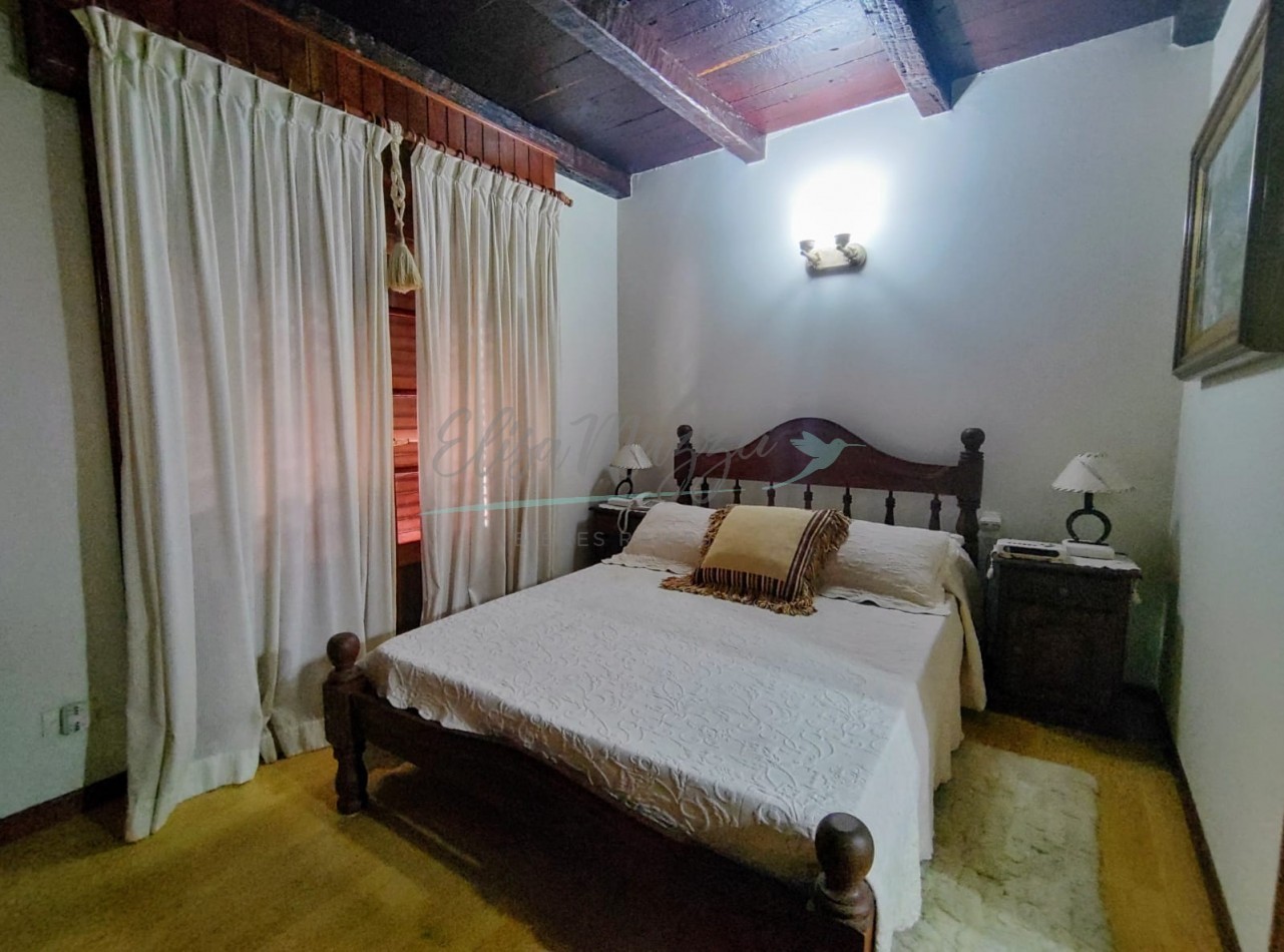 CASA EN VENTA SOBRE DOS LOTES - PINAMAR