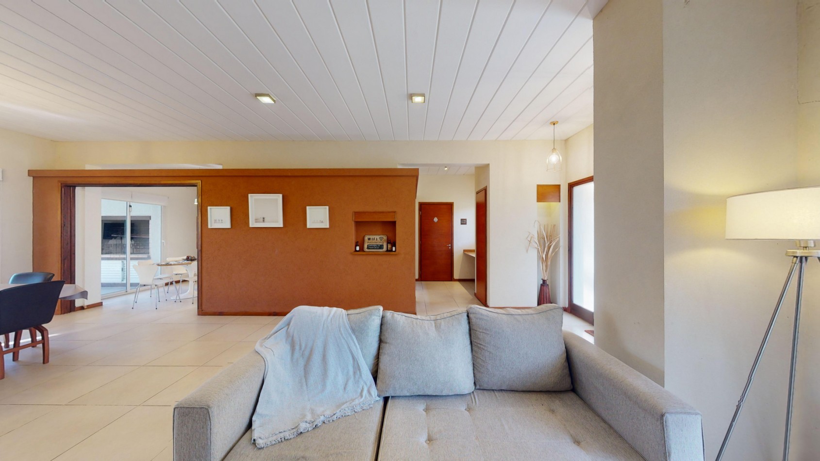 CASA EN VENTA - PINAMAR