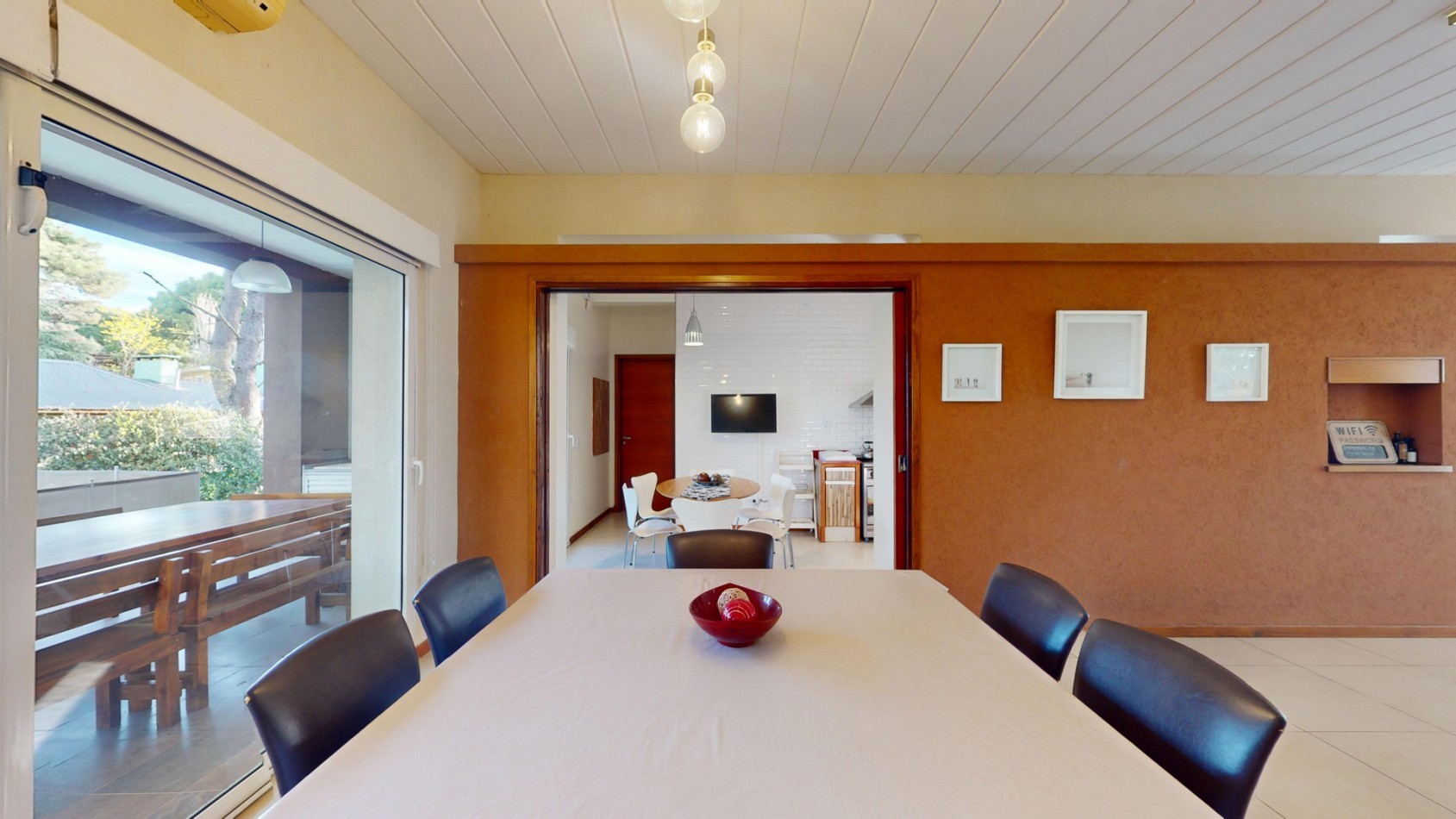 CASA EN VENTA - PINAMAR