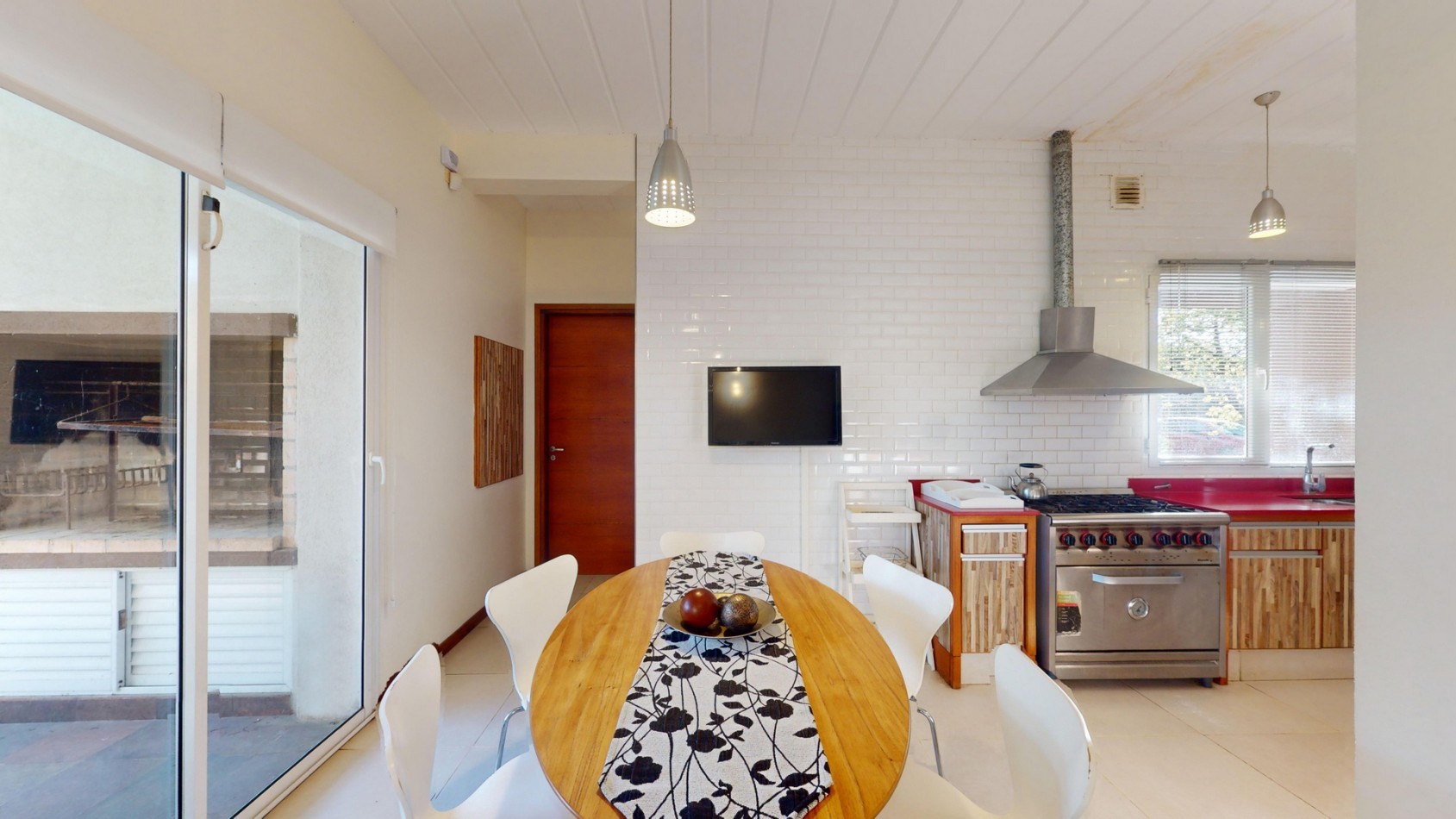 CASA EN VENTA - PINAMAR