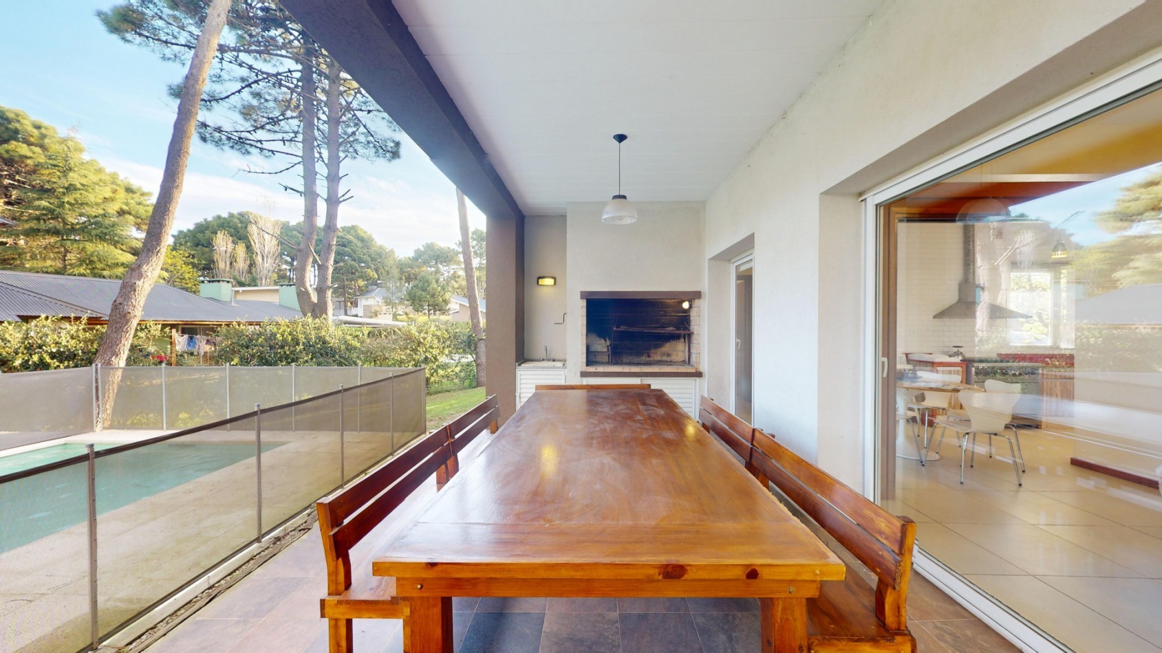 CASA EN VENTA - PINAMAR