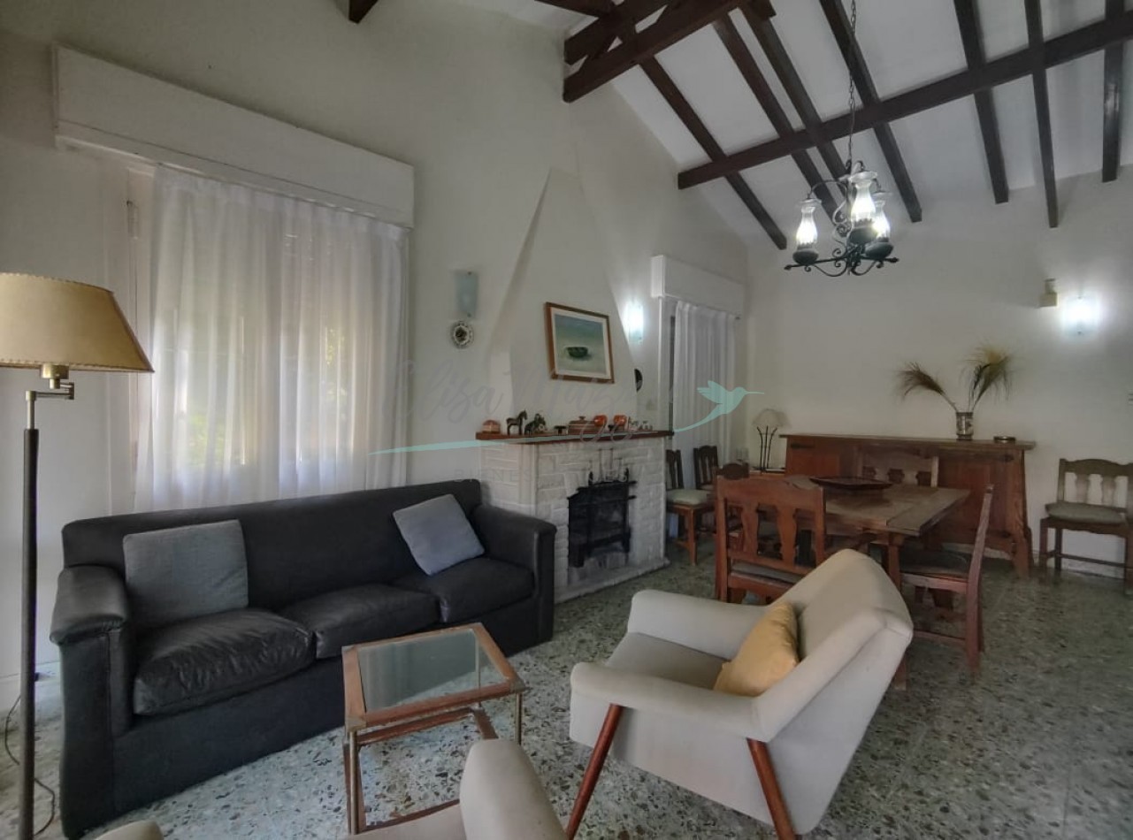 LOTE COMERCIAL CON CASA EN VENTA - PINAMAR 