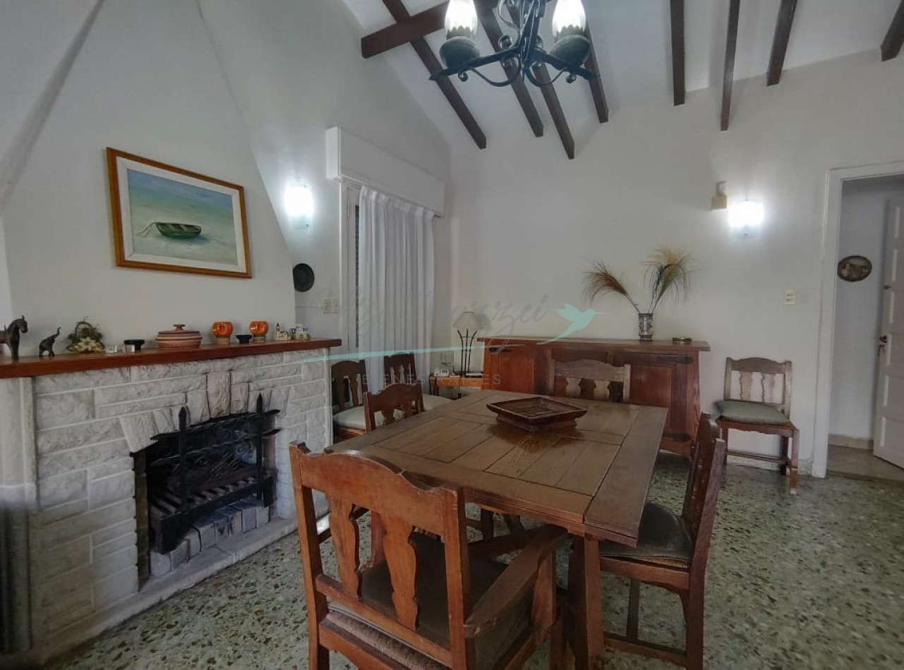 LOTE COMERCIAL CON CASA EN VENTA - PINAMAR 