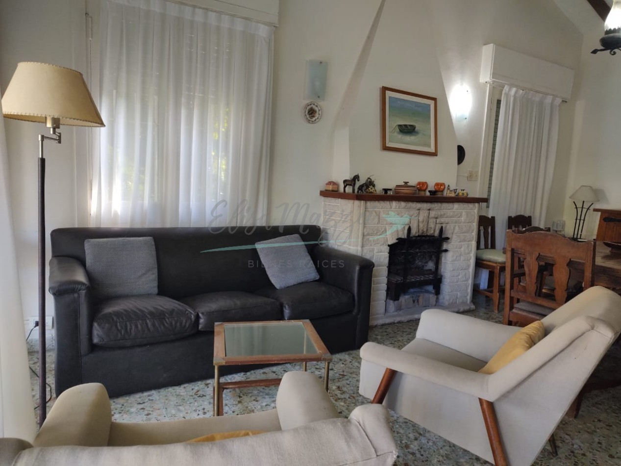 LOTE COMERCIAL CON CASA EN VENTA - PINAMAR 