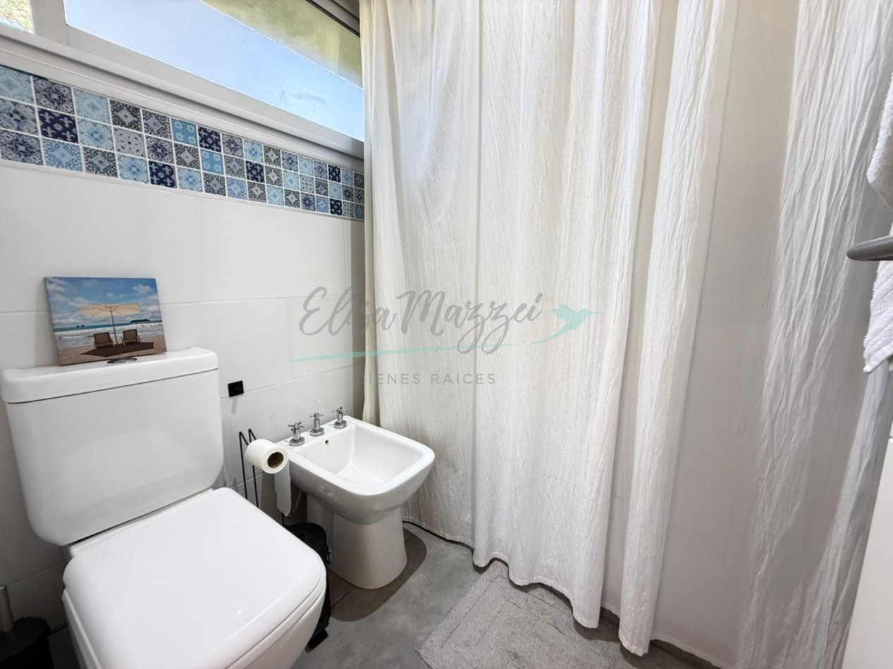 CASA EN VENTA - PINAMAR 