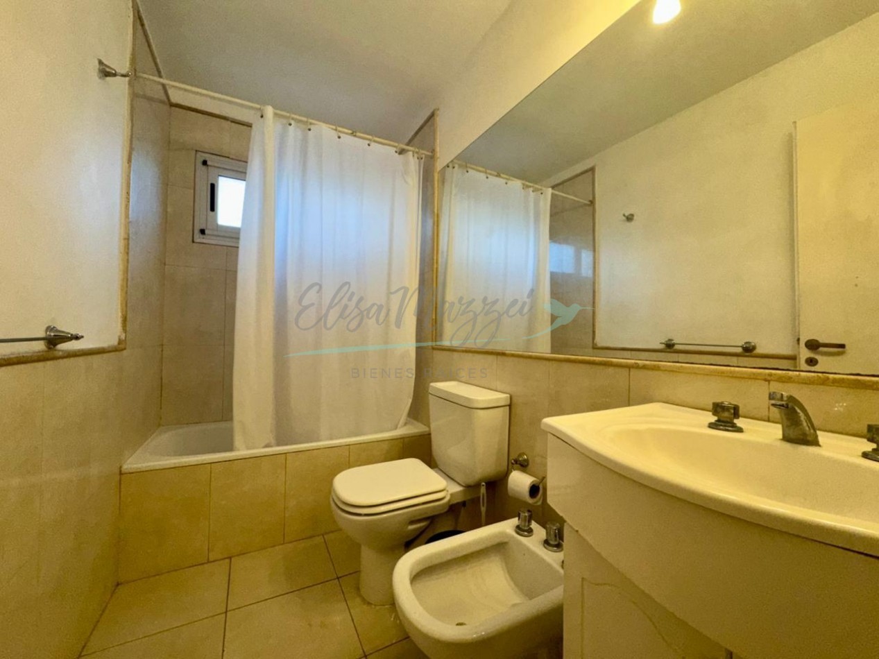 DUPLEX CUATRO AMBIENTES EN VENTA - PINAMAR CENTRO - FINANCIACION