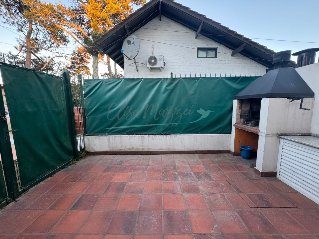 DUPLEX CUATRO AMBIENTES EN VENTA - PINAMAR CENTRO - FINANCIACION