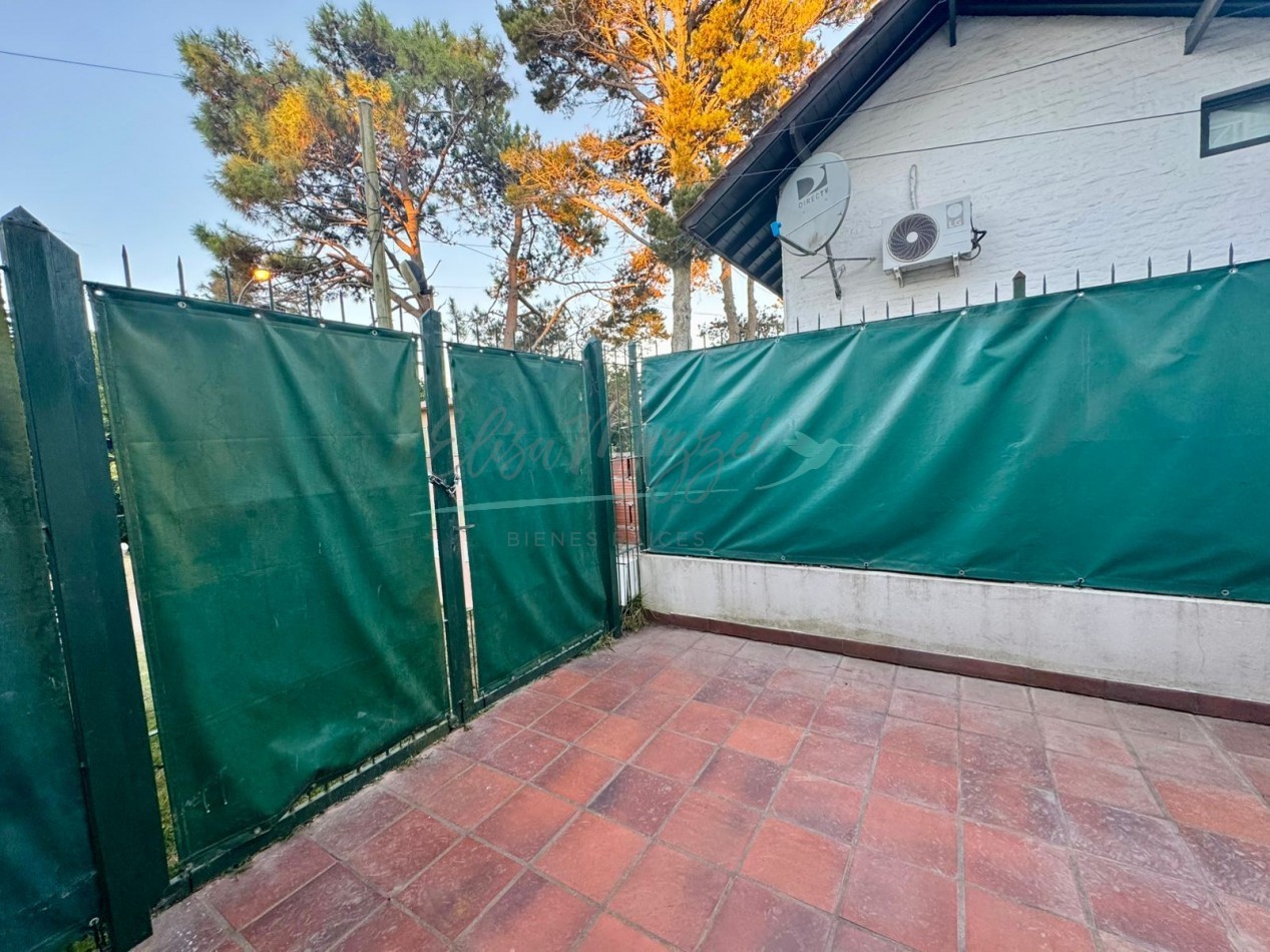 DUPLEX CUATRO AMBIENTES EN VENTA - PINAMAR CENTRO - FINANCIACION