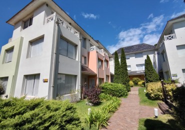 DUPLEX CUATRO AMBIENTES EN ALQUILER ANUAL - PINAMAR CENTRO 