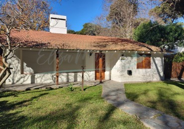 CASA EN VENTA - PINAMAR