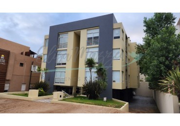 DEPARTAMENTO EN VENTA - CERCA DEL MAR - PINAMAR